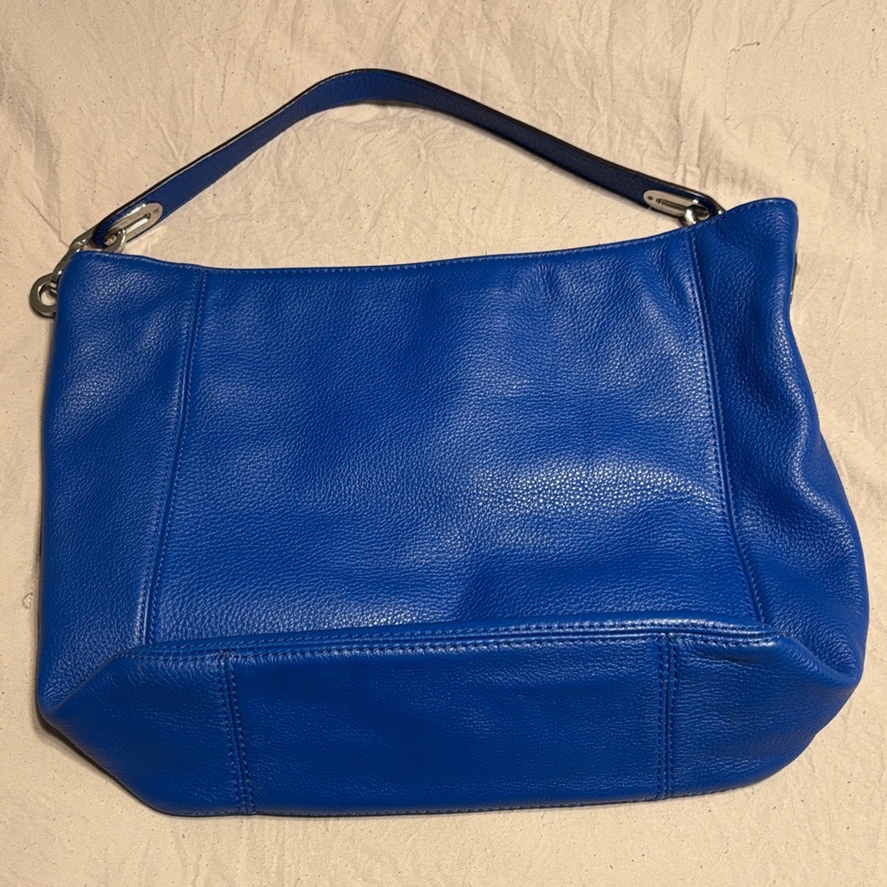 Michael Kors Vibrant Blue Shoulder Bag - Picture 2 of 12